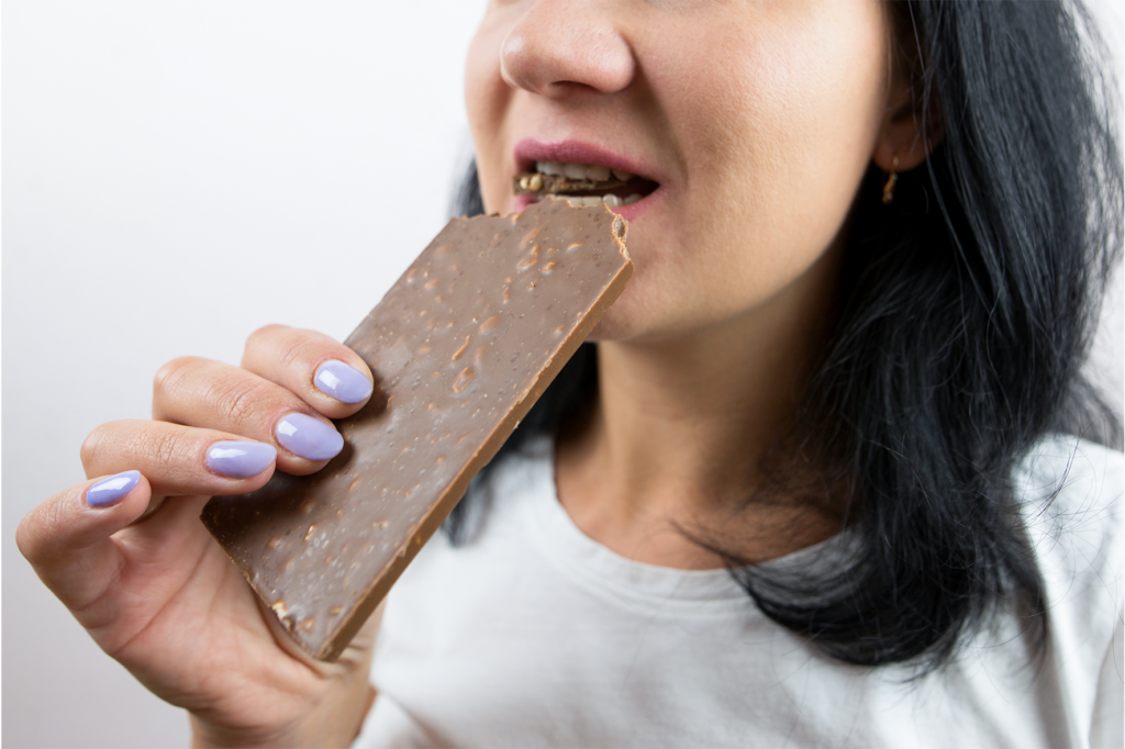 Benarkah Coklat Bisa Turunkan Berat Badan? Ini Penjelasannya 2 Cara Makan Coklat Untuk Manfaat Maksimal