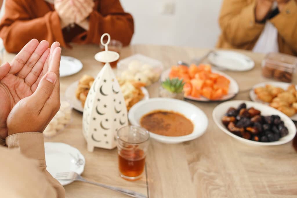 Pentingnya Penuhi Nutrisi Selama Puasa